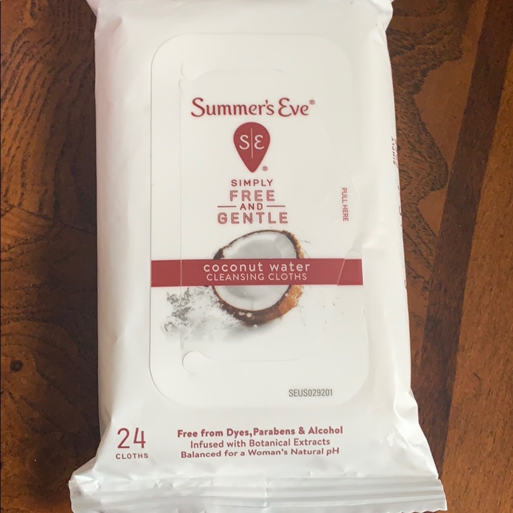 Summers Eve Coconut Water Cleansing Cloths